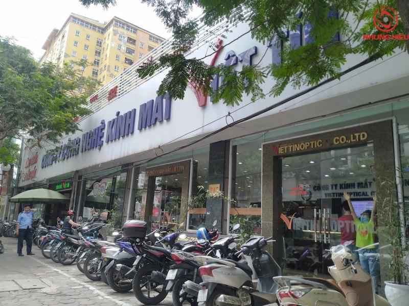 Cửa hàng bán gọng kính đẹp Việt Tín