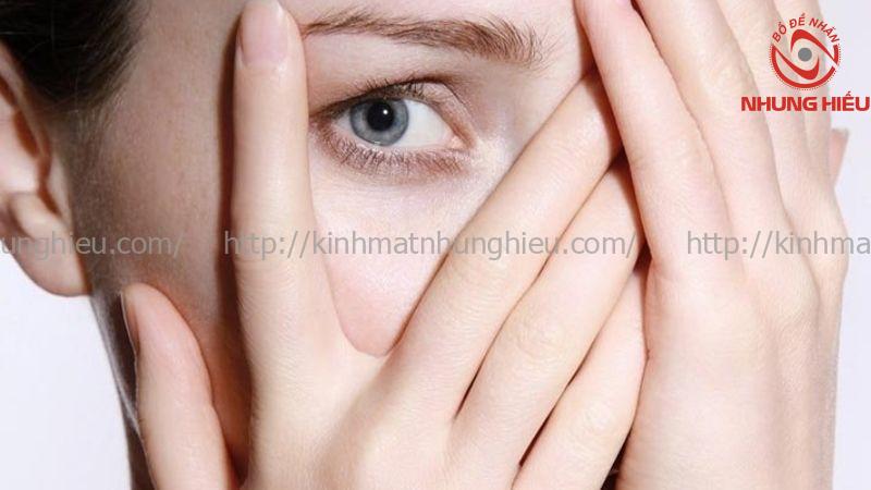 kính cận là thấu kính gì