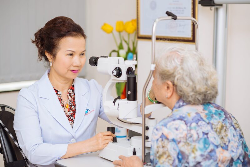 Lão thị là gì? Dấu hiệu, nguyên nhân và cách phòng ngừa 9 Phương pháp phòng ngừa lão thị