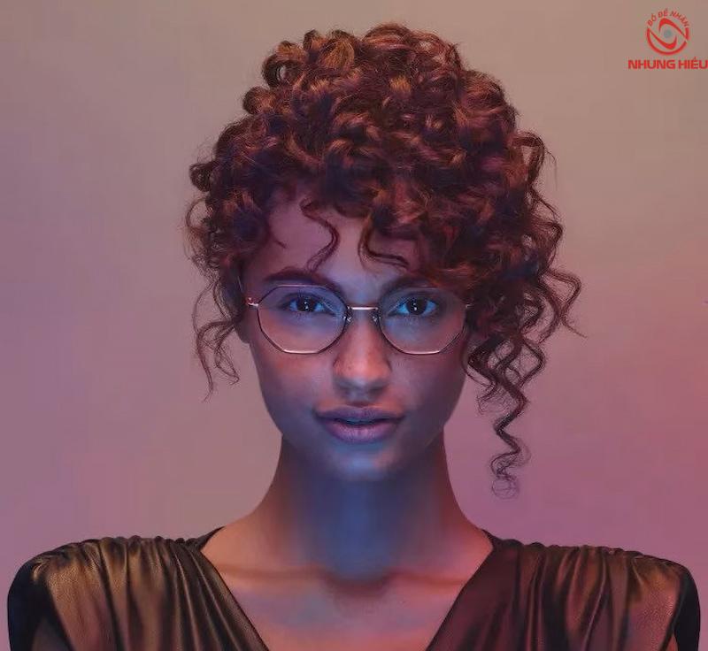 Tròng kính Essilor Blue UV