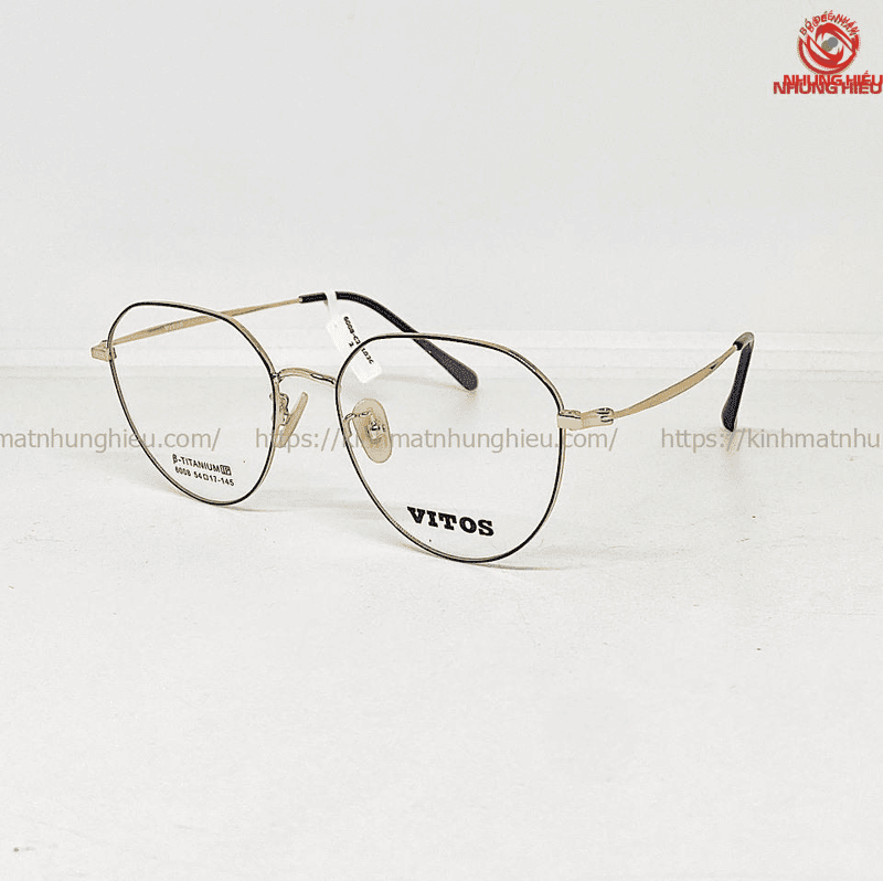 Gọng kính cận nữ trung niên thanh mảnh