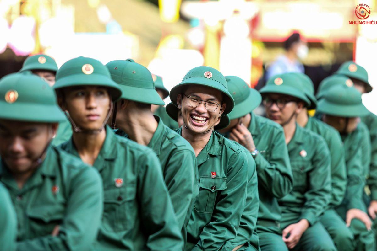 Cận bao nhiêu độ không đi nghĩa vụ